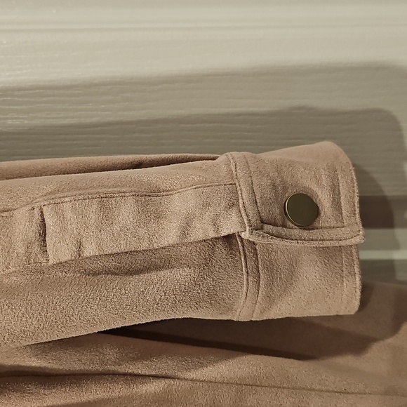 Blank NYC Think Pretty Faux Suede Shacket Sz S in Dusty Rose NWOT MSRP $98 - Picture 10 of 13